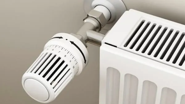 Termosifone acceso